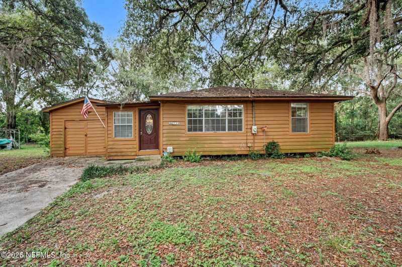 2 bedroom Single Family Residence at 118 Fields Avenue, Jacksonville, Jacksonville — photo 1