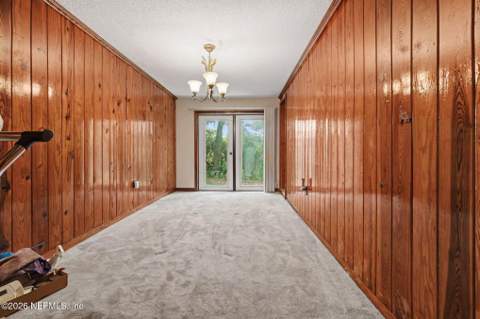 118 Fields Avenue, Jacksonville FL - photo 6 of 24