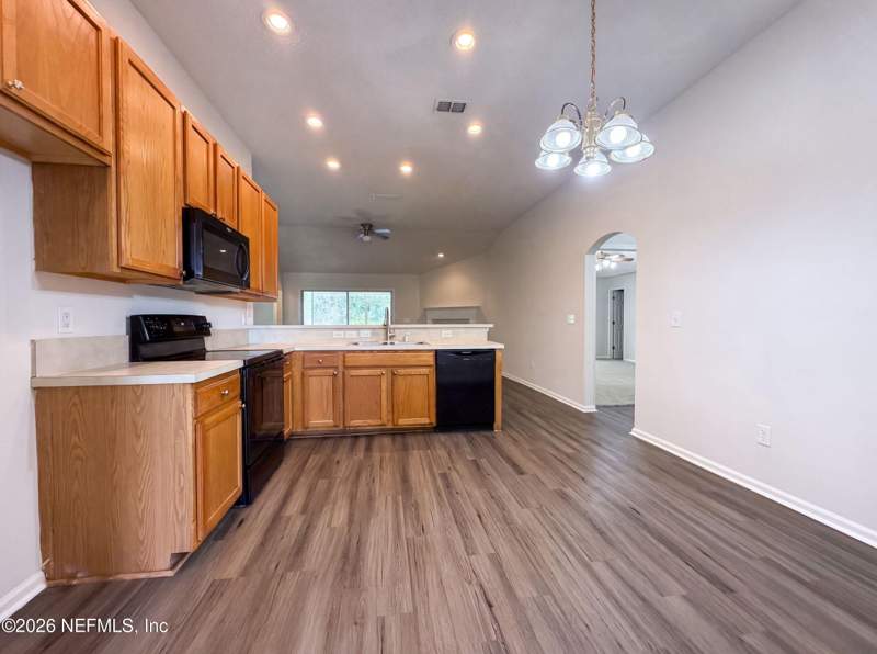 4 bedroom Single Family Residence at 8436 Staplehurst Drive, Watermill, Jacksonville — photo 2