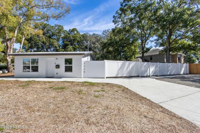 2025 ART MUSEUM Drive, Jacksonville 32207 home for sale