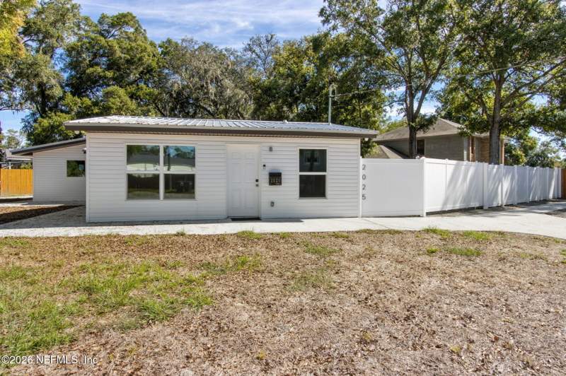 4 bedroom Single Family Residence at 2025 Art Museum Drive, St Nicholas, Jacksonville — photo 2