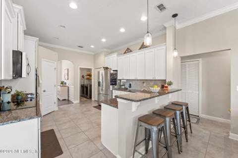 5384 CLAPBOARD CREEK Drive, Jacksonville FL - photo 12 of 31