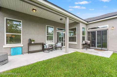 5384 CLAPBOARD CREEK Drive, Jacksonville FL - photo 24 of 31