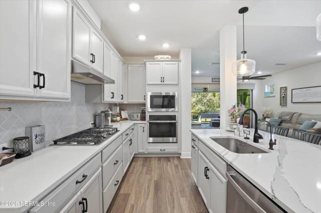414 SETTLERS LANDING Drive home for sale in Settler's Landing