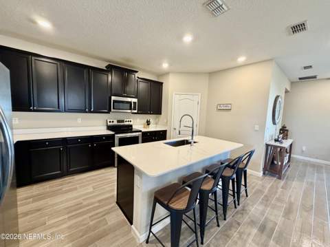 1615 Mathews Manor Drive, Jacksonville FL - photo 7 of 29