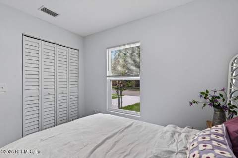 2112 Baldwin Street, Jacksonville FL - photo 7 of 16