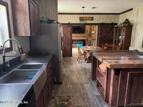 826 Johns Avenue, Orange Park FL - photo 6 of 30