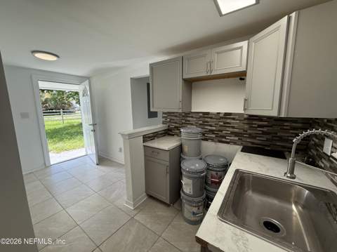 9037 Washington Avenue, Jacksonville FL - photo 13 of 23