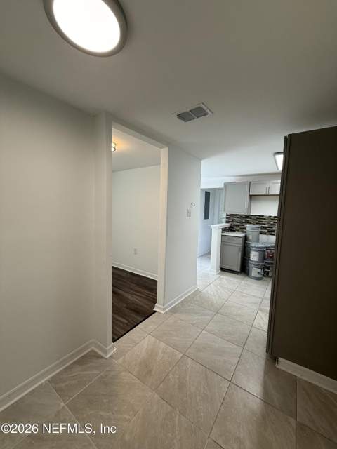 9037 Washington Avenue, Jacksonville FL - photo 11 of 23