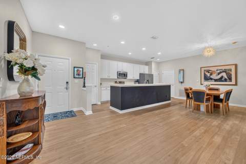 13364 Beach Boulevard #719, Jacksonville FL - photo 10 of 42