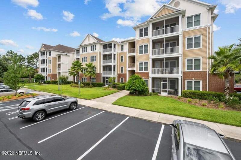 3 bedroom Condominium at 13364 Beach Boulevard #719, Wolf Creek, Jacksonville — photo 2