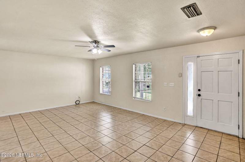 3 bedroom Single Family Residence at 1837 W 28TH Street, Royal Terrace, Jacksonville — photo 2