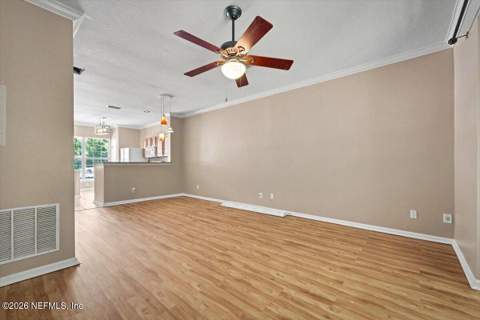 8423 Thornbush Court, Jacksonville FL - photo 17 of 39