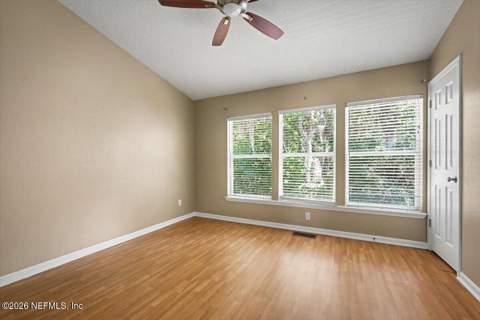 8423 Thornbush Court, Jacksonville FL - photo 20 of 39