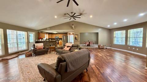 5776 Middleton Court, Jacksonville FL - photo 16 of 36