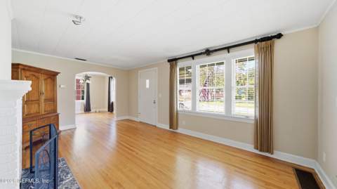 821 Old Hickory Road, Jacksonville FL - photo 8 of 68