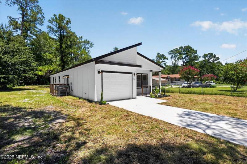 4 bedroom Single Family Residence at 4399 Kenndle Road, Jacksonville, Jacksonville — photo 2
