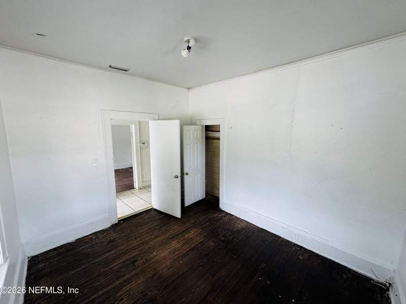 4 bedroom Single Family Residence at 1122 E 1st Street, Eastside, Jacksonville — photo 3
