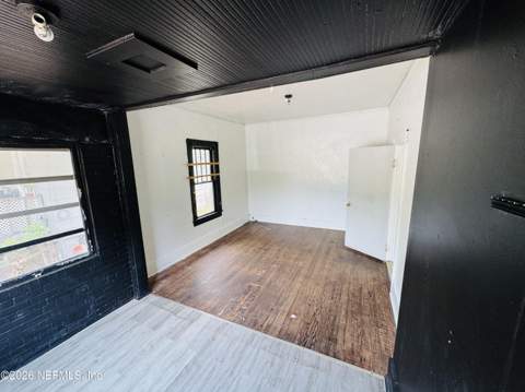 1122 E 1st Street, Jacksonville FL - photo 6 of 31