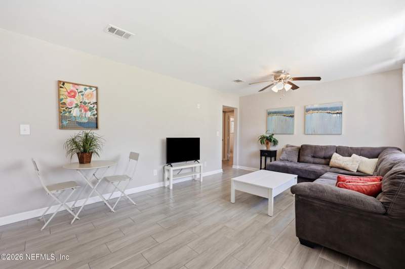 4 bedroom Single Family Residence at 4410 San Clerc Road, Section Land, Jacksonville — photo 5