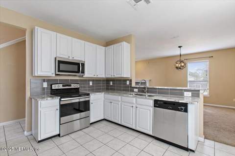 360 Summit Drive, Orange Park FL - photo 8 of 23