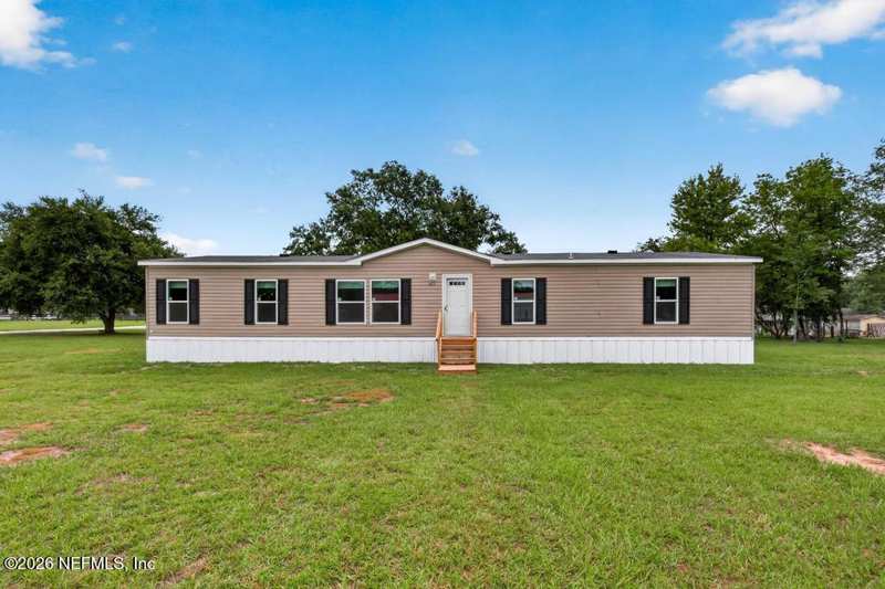 4 bedroom Manufactured Home at 877 Tookie Road, Clay Hill, Jacksonville — photo 1