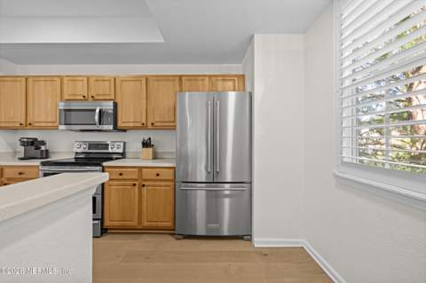 10075 Gate Parkway #903, Jacksonville FL - photo 15 of 37