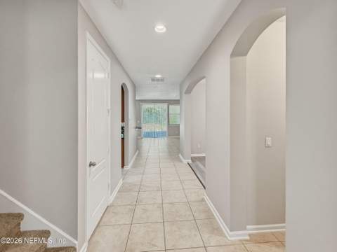 12039 Wynnfield Lakes Circle, Jacksonville FL - photo 12 of 84