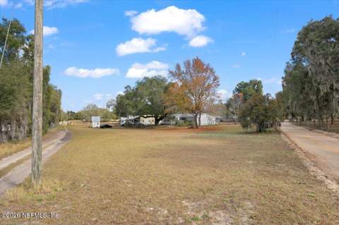 5090 Grannys Place, Keystone Heights FL - photo 21 of 76