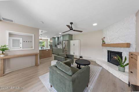 3622 Ballestero Drive, Jacksonville FL - photo 13 of 25