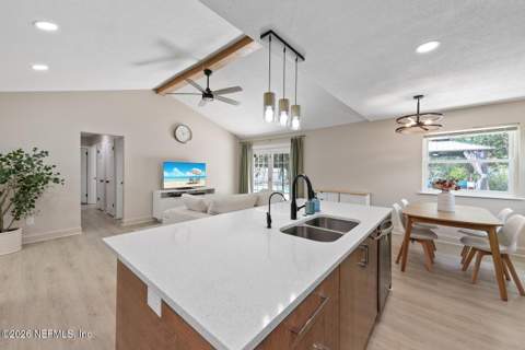 3622 Ballestero Drive, Jacksonville FL - photo 9 of 25