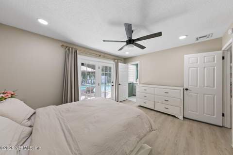 3622 Ballestero Drive, Jacksonville FL - photo 17 of 25