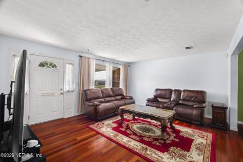 5675 Weber Lane, Jacksonville FL - photo 7 of 45