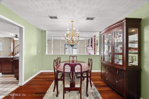 5675 Weber Lane, Jacksonville FL - photo 12 of 45