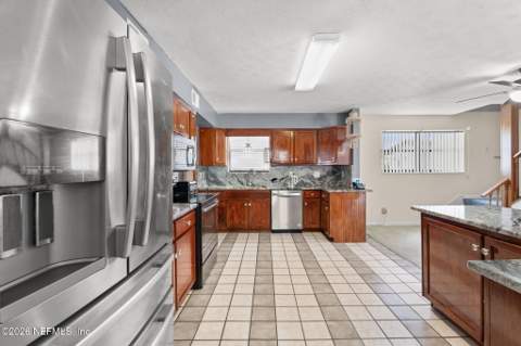 5675 Weber Lane, Jacksonville FL - photo 15 of 45