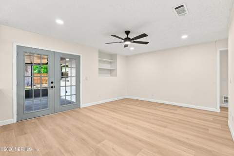 6104 W Golden Grove Road, Jacksonville FL - photo 12 of 35