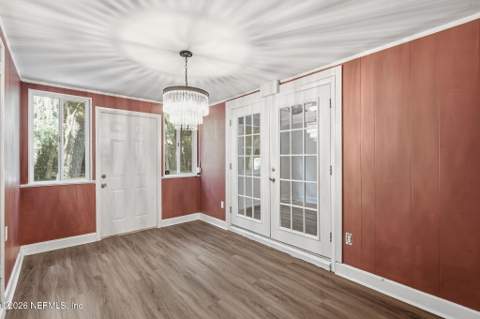 5466 Keystone Drive, Jacksonville FL - photo 12 of 37