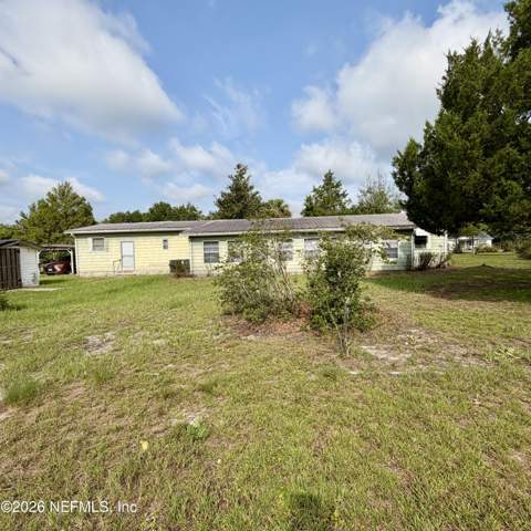 304 Dawn Avenue, Interlachen FL - photo 9 of 54