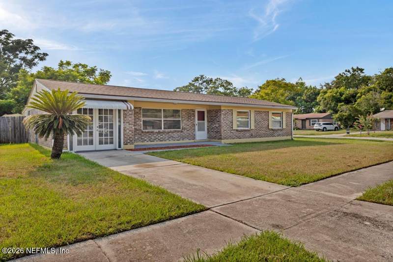 4 bedroom Single Family Residence at 2126 Weymouth Circle, Sandalwood, Jacksonville — photo 2