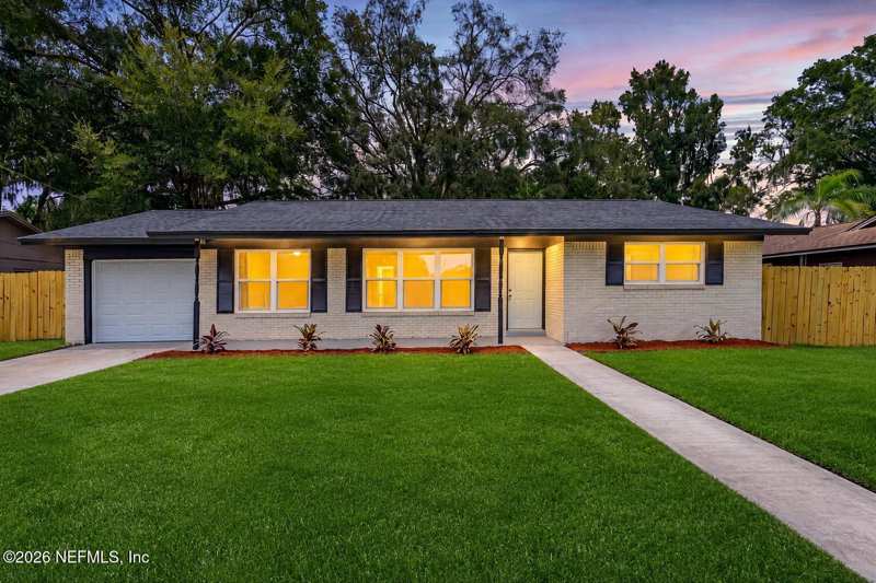4 bedroom Single Family Residence at 6104 W Golden Grove Road, Enchanted Park, Jacksonville — photo 1