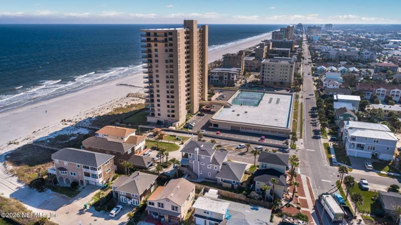 2 bedroom Condominium at 1901 1st Street #1701, Pelican Point, Jacksonville Beach — photo 2