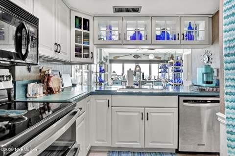 1901 1st Street #1701, Jacksonville Beach FL - photo 13 of 39