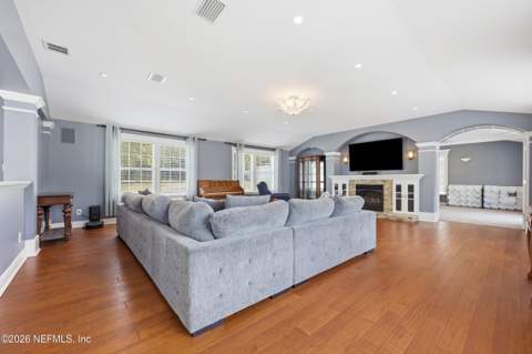 7645 Oak Forest Road, Keystone Heights FL - photo 13 of 57
