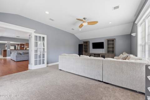 7645 Oak Forest Road, Keystone Heights FL - photo 17 of 57