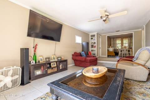 1207 Glen Laura Road, Jacksonville FL - photo 23 of 46