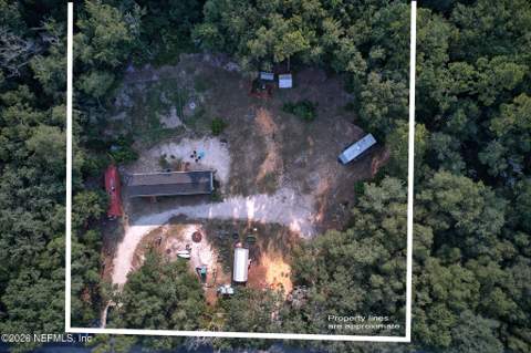 117 Gas Easement Road, Interlachen FL - photo 12 of 52