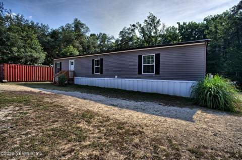 117 Gas Easement Road, Interlachen FL - photo 15 of 52