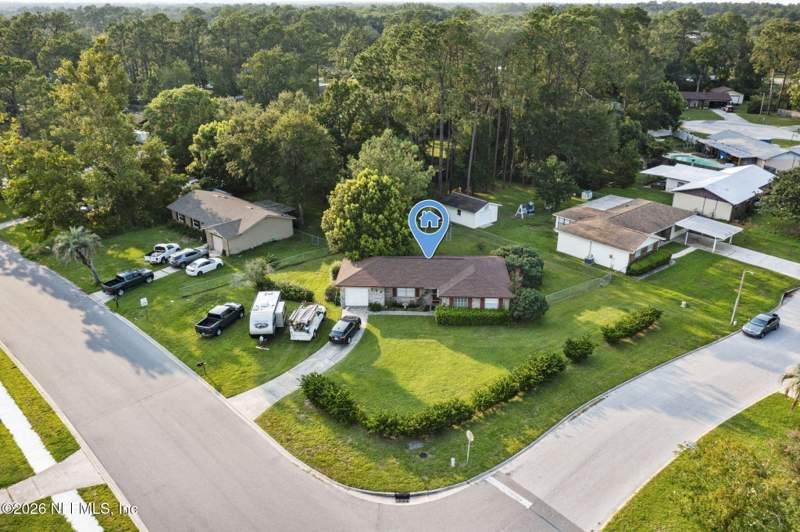 3 bedroom Single Family Residence at 286 Evergreen Lane, Middleburg, Middleburg — photo 3