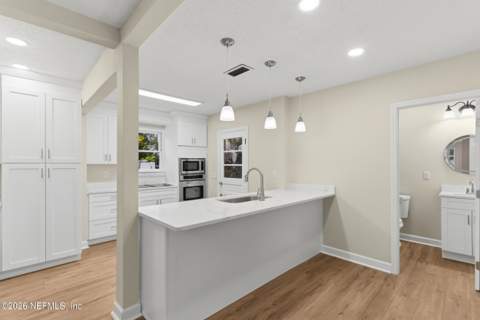 4817 Manchester Road, Jacksonville FL - photo 7 of 28