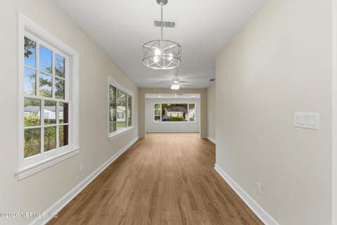 4817 Manchester Road, Jacksonville FL - photo 13 of 28